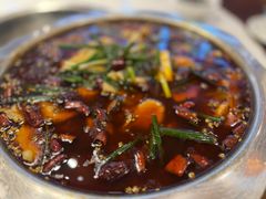 -乡土特色.冷锅鱼.牦牛肉汤锅