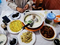-天乐农家鱼头王(天目湖店)