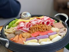 -豚妈妈汤饭·部队锅(南京东路店)