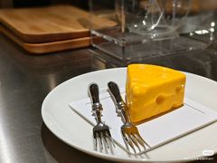 -懒虫咖啡(恒隆公馆店)
