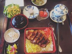 -北京花见餐饮管理有限公司