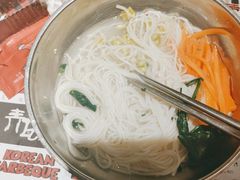 -青瓦炭韩潮烤肉(花园道店)