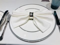 餐具摆设-北京友谊宾馆·俄罗斯餐厅