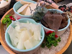 -季季山•云南野生菌火锅(上海首店)