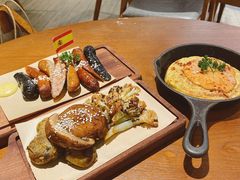 香肠拼盘-CRAZYONES西班牙海鲜饭(上海美罗城店)