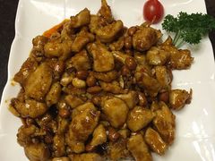 -金牌餐厅·天津菜·八珍豆腐·老爆三(瓷房子店)