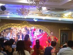 -维吾尔餐厅(宜山路店)