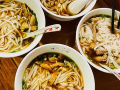 -矮子粉店1985·长沙米粉(湘春路店)