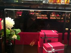 -Salon de The de Joel Robuchon(外滩18号店)