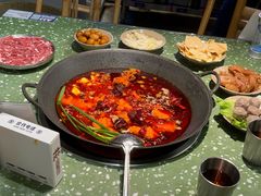 -五里关火锅(上海鑫耀·光环Live店)