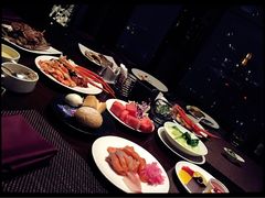 -唐拉雅秀酒店-西锦汇空中BBQ·思创餐厅