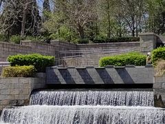 -海棠花溪(元大都城垣遗址公园)