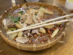 筲箕黄金捞鸡-花溪雨·森林餐厅(石基店)