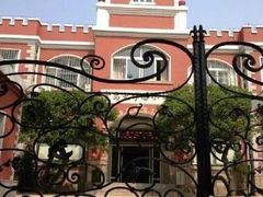 -青岛大学路小学