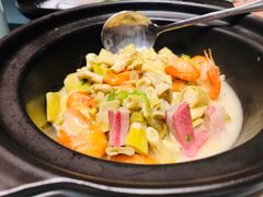 -HOMES上海本帮菜(襄阳公园店)