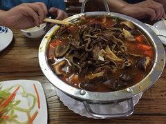 -溢心园香河肉饼总店