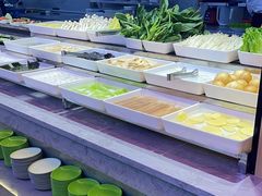 -新艺自助美食城(中山路店)