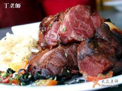 德國蜂蜜豬腳-旅人的家.Cona Cafe