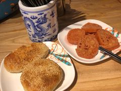 鸭油烧饼-老城南.鸭血粉丝汤(夫子庙店)