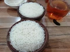 砂锅米饭-三湘四水正宗湘菜(君峰路店)
