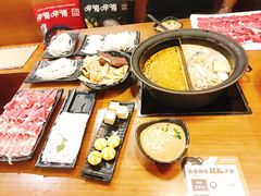 -呷哺呷哺(星光天地店)