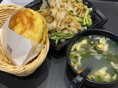 -魏家凉皮(郑州东站店)