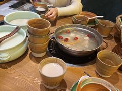 -吃饭皇帝大土家民族菜(正大广场店)