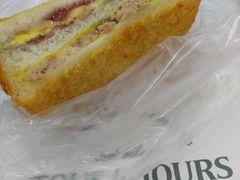 金枪鱼吐司多拿滋-多乐之日(田林东路店)