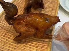 五谷芳红烧乳鸽-五谷芳乳鸽王(海景店)