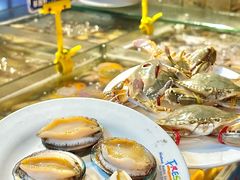 -领鲜活海鲜榴莲自助火锅(东门店)