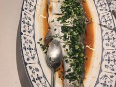 非遗葱香白鱼-千百味红餐厅·非遗江西菜(绿地双子塔总店)