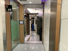 -雅悦齿科(顾村公园店)