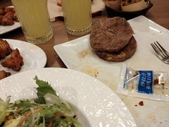 -必胜客(鳌江万达店)