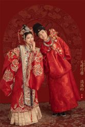 -挪娅婚纱摄影皇家会所