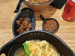 -桂在香知桂林米粉(南岗松雷店)