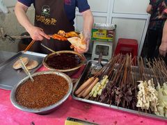 -老鼓楼麻辣烫夹馍