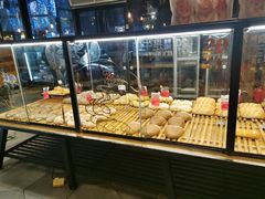 面包甜点陈列柜-原麦山丘(望京小街店)