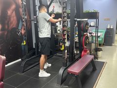 -即刻健身馆(对外经贸店)