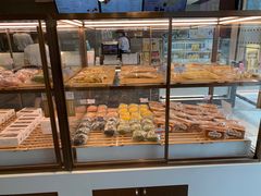 面包甜点陈列柜-奈雪的茶(中粮祥云小镇店)