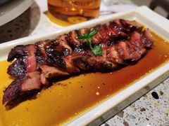 马来焦糖黑叉烧-小鹅皇港式餐厅(新抚万达店)