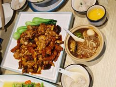 -小船渔村•大连菜•大连焖鱼(黄河路店)