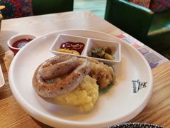 -Famous肥猫墨西哥音乐餐吧(五棵松华熙LIVE店)
