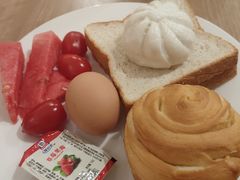 -如家酒店·neo(长沙步行街黄兴广场地铁站店)