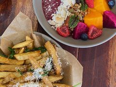 季节水果奇亚籽碗-O'mills Sourdough Bakery&Bistro(永嘉路店)