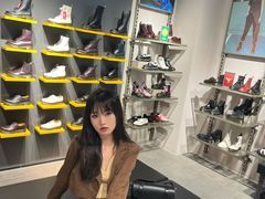 -万达广场(南昌红谷滩店)