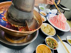 -楼外楼大刀肉传统火锅(西安大路店)