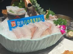 -德天肥牛海鲜火锅(城西银泰店)