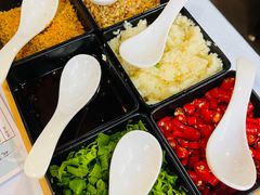 -鲜入围煮花胶鸡海鲜火锅