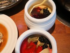 -黑鸡小馆(金源店)