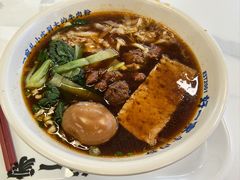 -好一家牛肉粉(山东路家乐福店)